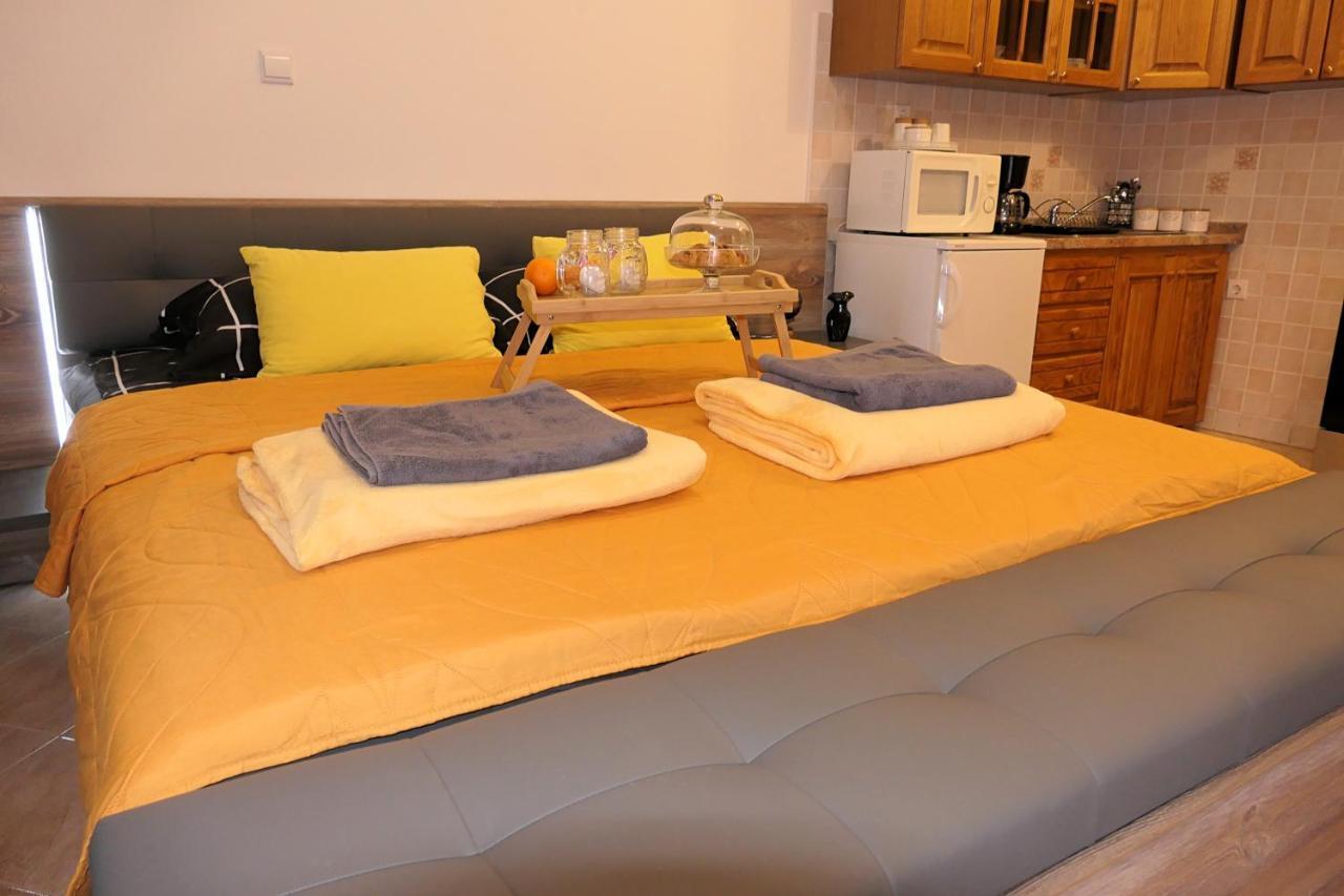 Apartment Laura Senj  Ngoại thất bức ảnh