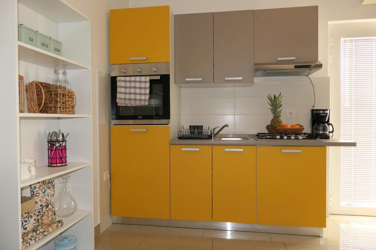 Apartment Laura Senj  Ngoại thất bức ảnh