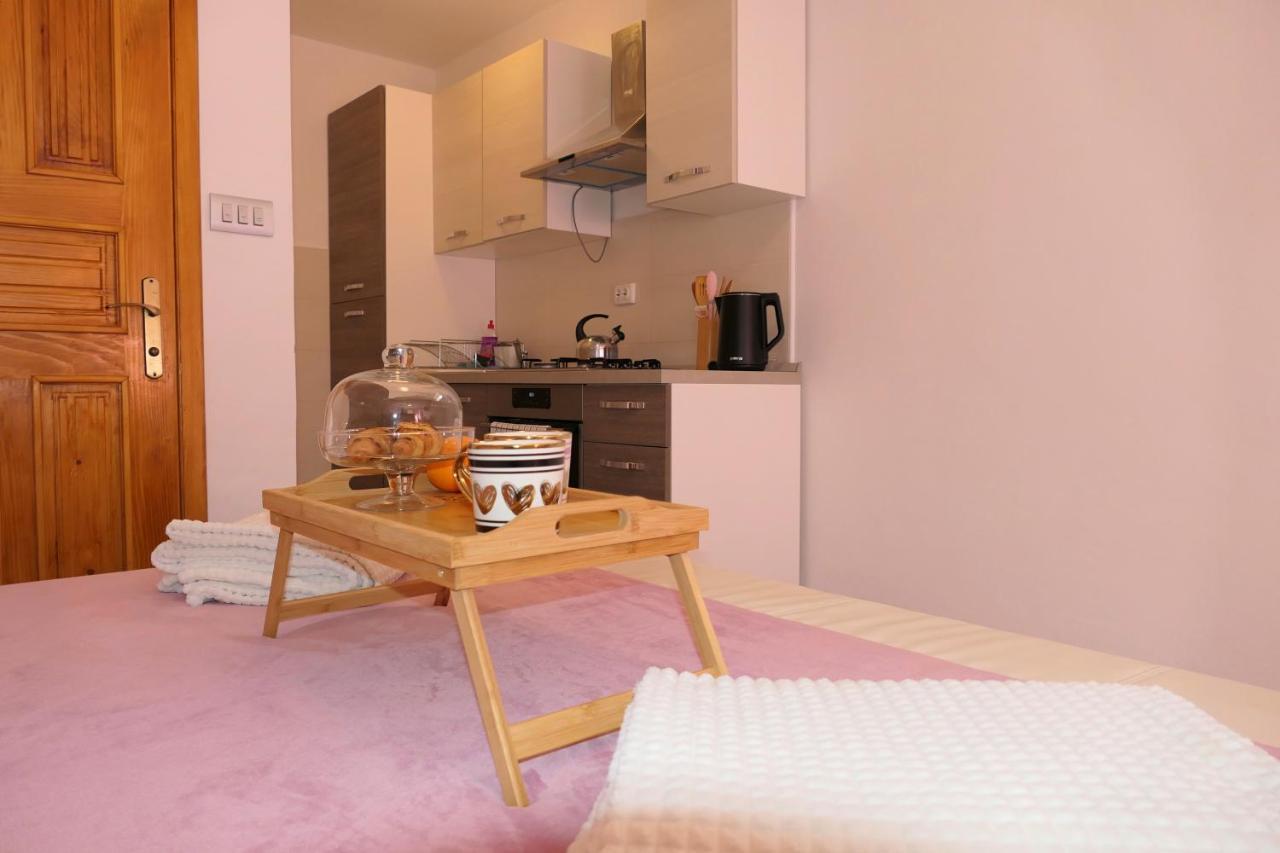 Apartment Laura Senj  Ngoại thất bức ảnh