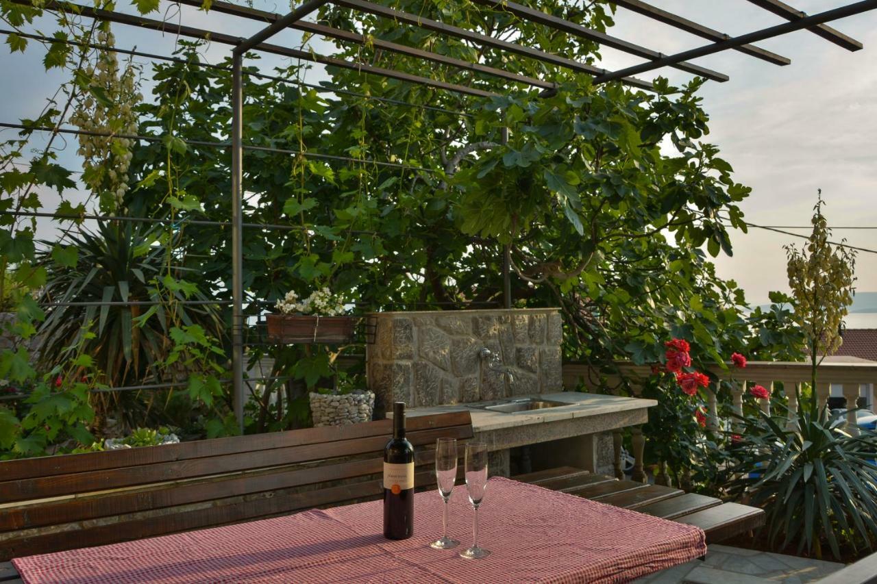 Apartment Laura Senj  Ngoại thất bức ảnh