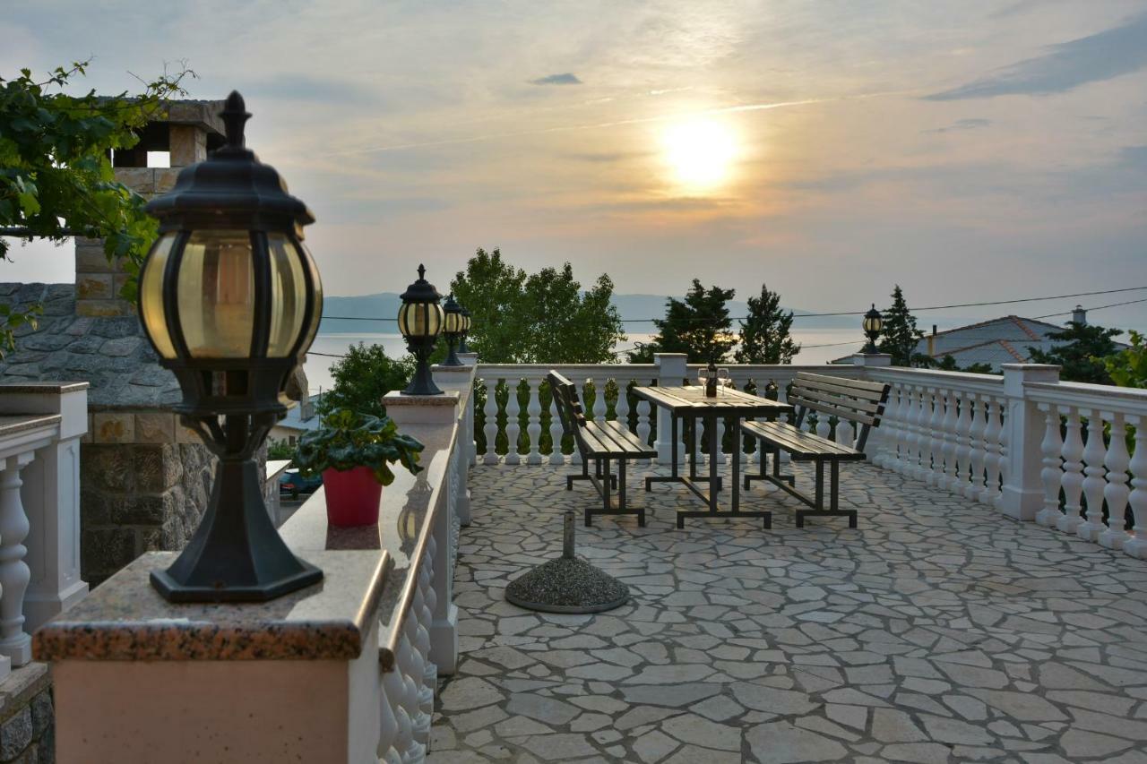 Apartment Laura Senj  Ngoại thất bức ảnh